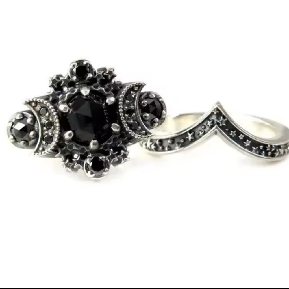Exequisite Celestial Noir Black Moonstone Star Ring - Picture 5 of 6